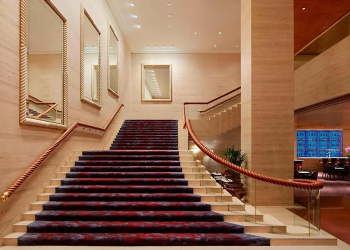 Sheraton Towers Singapore Hotel